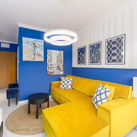 Faro Nadmorskie Tarasy Deluxe Przy Molo Apartament
