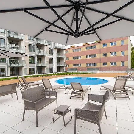 Faro Nadmorskie Tarasy Deluxe Przy Molo Apartament *