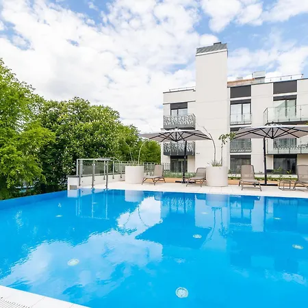 Faro Nadmorskie Tarasy Deluxe Przy Latarni Morskiej Апартаменты Колобжег