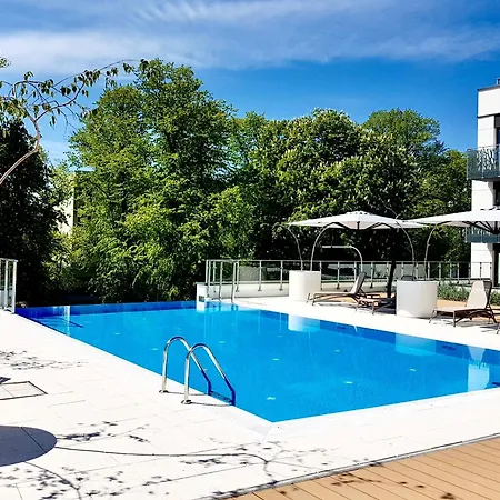 Apartament Faro Nadmorskie Tarasy Deluxe Przy Molo Kołobrzeg