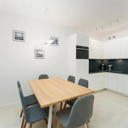 Apartament Faro Nadmorskie Tarasy Deluxe Przy Molo *