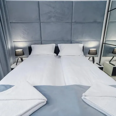 Faro Nadmorskie Tarasy Deluxe Przy Latarni Morskiej Appartement