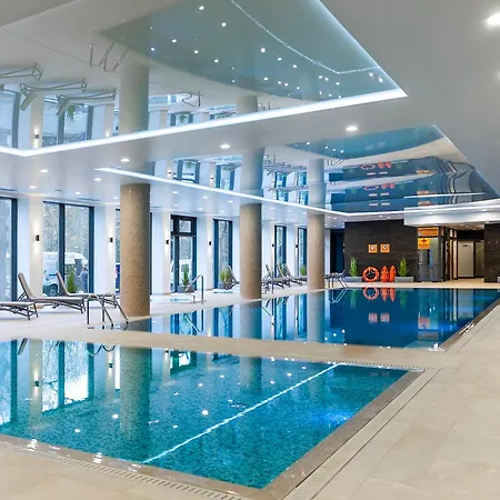 Faro Nadmorskie Tarasy Deluxe Przy Molo Apartament *
