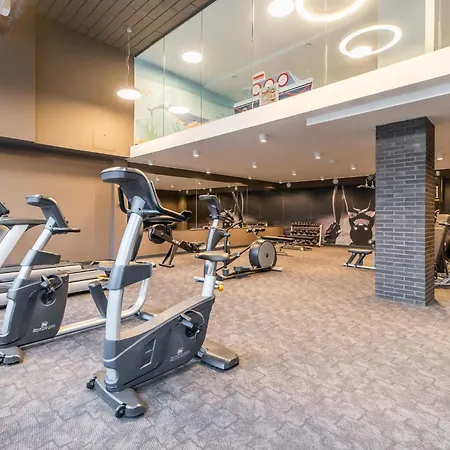 Faro Nadmorskie Tarasy Deluxe Przy Latarni Morskiej Колобжег