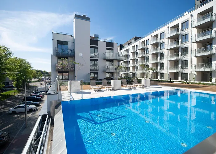 Faro Nadmorskie Tarasy Deluxe Przy Latarni Morskiej Апартаменты *