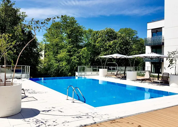 Апартаменты Faro Nadmorskie Tarasy Deluxe Przy Latarni Morskiej Колобжег