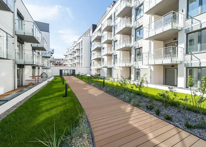 Faro Nadmorskie Tarasy Deluxe Przy Latarni Morskiej Апартаменты *